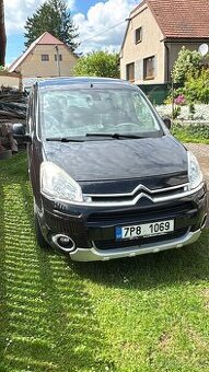 Berlingo 1.6 hdi 68KW multispace 2x šoupačky