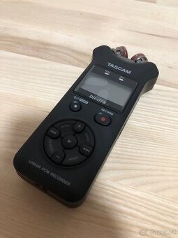 Recorder Tascam DR-07X - 1