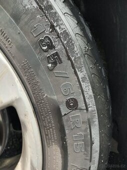 185/60 R15 + disky