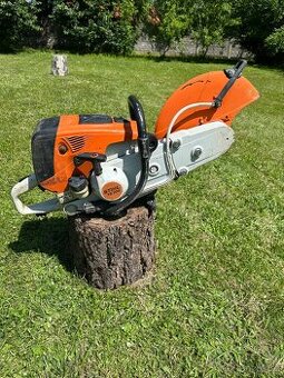 Profesionální pila stihl ts700i