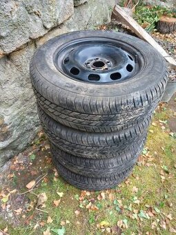 Kola 195x65 R15, plechové disky 5x100
