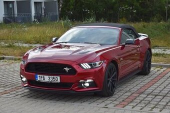 Ford Mustang GT 5.0 V8/Cabrio/324kW/92TKM/California Special