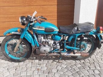 Ural 650