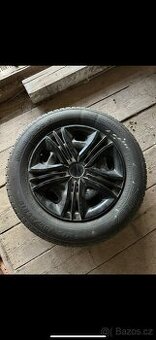 Plechové disky na WV Golf 4 s pneu zimní 195x65/R15