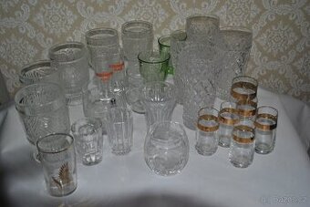Různé skleničky