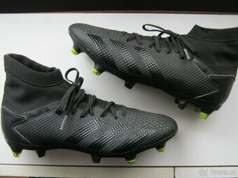 Kotníkové kopačky ADIDAS PREDATOR vel. 41 1/2 (7,5