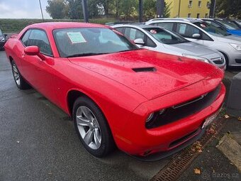 Dodge Challenger SXT 3.6L 24 V kupé Originál 3180 km