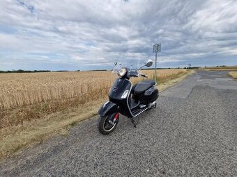 Vespa GTS 300 Super – 7000km – Akrapovič - 1