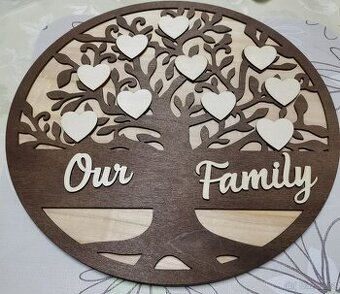Rodinný strom z dreva
