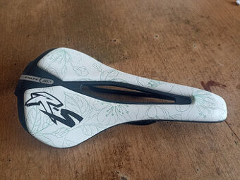 Sedlo na MTB i silničku