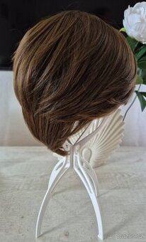 Nová dámská paruka