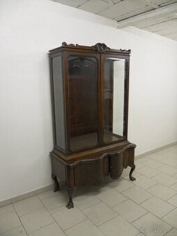 Starožitná skříň, skleník, knihovna, vitrína