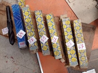 Vrtáky s kuželovou stopkou