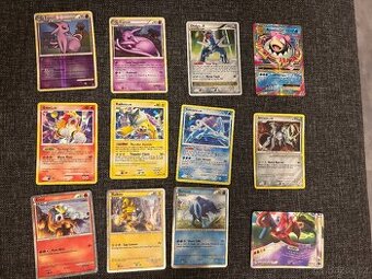 Pokemon Holo karty cca 2010-2012