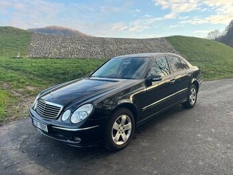 Mercedes-Benz E 320 CDI 4MATIC, CZ, po servise, nová STK