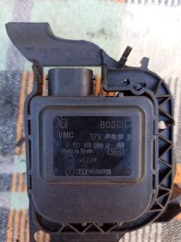 Prodám Fabia 1 Stavěcí prvek, regulace sklonu světlometů