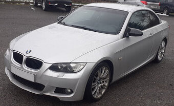 BMW e93 - Náhradní díly z rozebíraného vozu