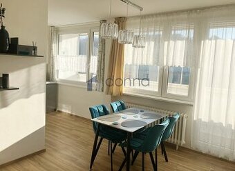 Pronájem bytu 3+kk/L, 74m², ul. U Sluncové, Praha 8 - Karlín