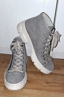 Zimni kotníkové boty