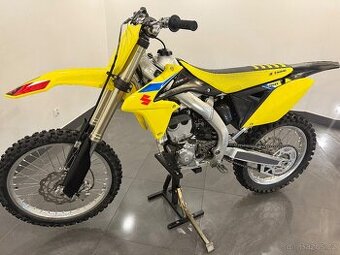 Suzuki rmz 250