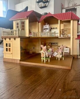 Sylvanian families domek s příslušenstvím