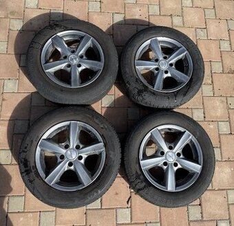 195/65R15 pneu+disky