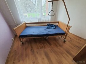 zdravotnicka postel - 1