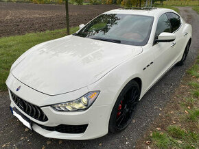 Maserati Ghibli S Q4 3.0 V6 BiTurbo 410HP 8HP