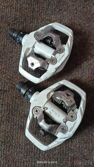 Shimano pedály SPD
