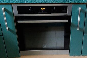 Elektrická trouba Electrolux EOA 45555 OX