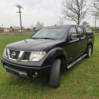 Nissan navara 4x4 - 1