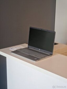 HP Laptop 15s-fq1901nc