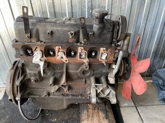 Převodovka a motor Ford Capri MK3