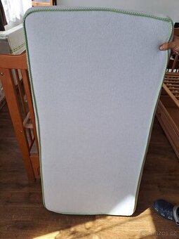 Matrace do dětské postýlky