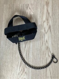 Posilovač krku Everlast