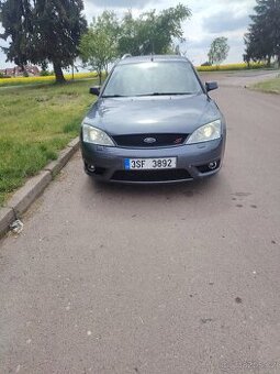Mondeo MK3 St-packet 2.2 114kw 2004