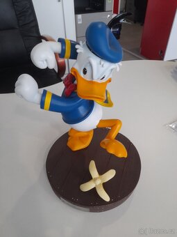 figurka Donald Duck limited edition - 1