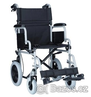 Invalidní vozík pro převoz osob