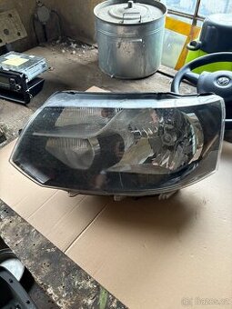 Přední světla VW T5.1