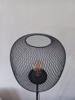 Lampa, stojící světlo, černá svítilna