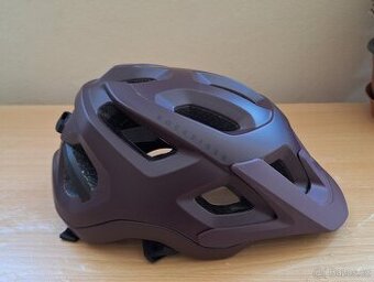 Cyklistická helma Rockrider vel. S