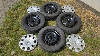 Škoda Octavia zimní kola 195/65R15 disky 6Jx15 5x112 ET47