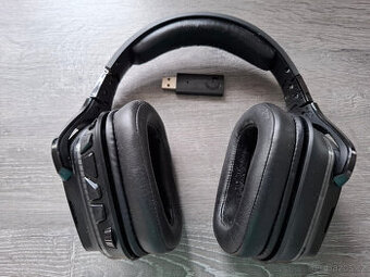 Bezdrátová sluchátka Logitech G935