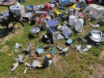Potřeby pro domácnost,nářadí,elektro spotřebiče...