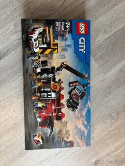 Stavebnice LEGO CITY - Vrakoviště s auty