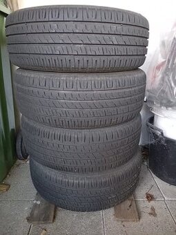 Letní pneumatiky na disku