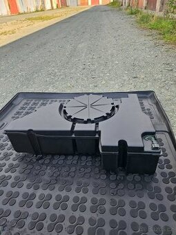 subwoofer originál AUDI A6 2019