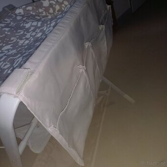 Rozkládací přebalovací pult Ikea