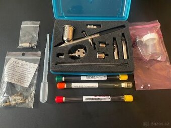 Nabízím Airbrush Triplex + kompresor Fengda + náhradní díly