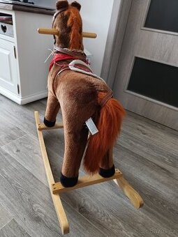 Houpací kůň